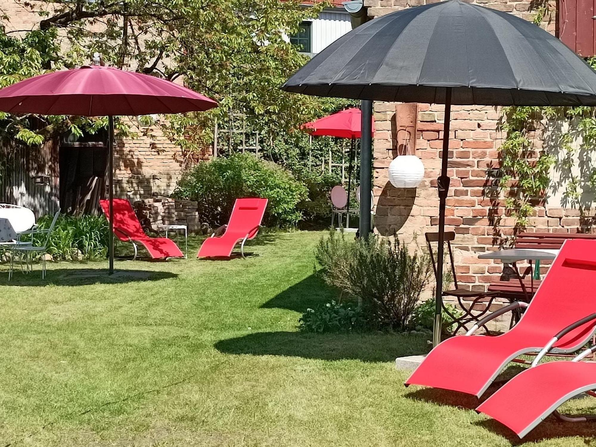 Schlossparkferienwohnungen Rheinsberg Mit Garten المظهر الخارجي الصورة